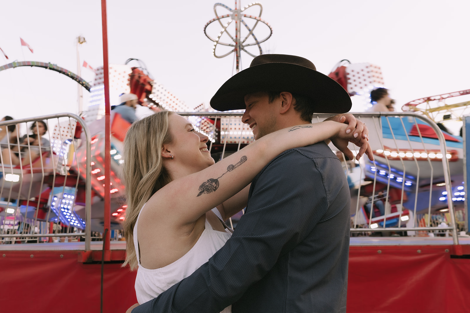 Kevin and Christie smiling at the fair